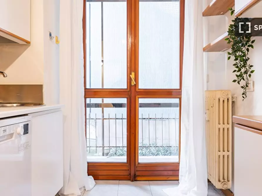 Immagine 13 di Camera condivisa in affitto  in P.za Imperatore Tito a Milano