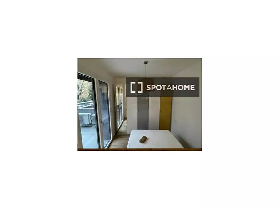 Immagine 6 di Ufficio in affitto  in Via Mascarella a Bologna