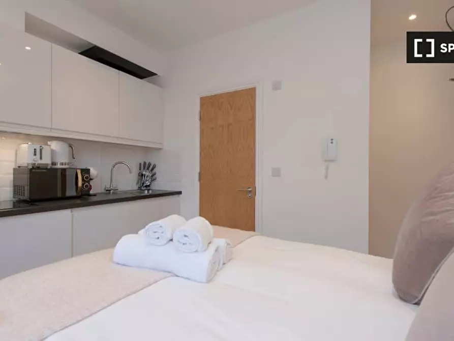 Immagine 12 di Ufficio in affitto  in Flat 32-34 Swinton StLondon WC1X 9NX a Camden Town