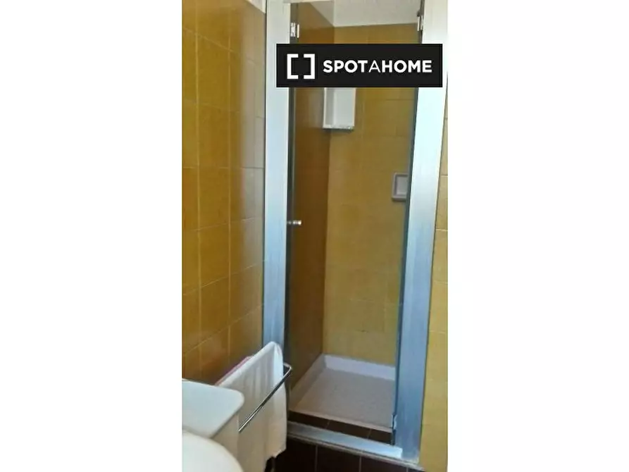 Immagine 13 di Camera condivisa in affitto  in Via Capo di Lucca a Bologna