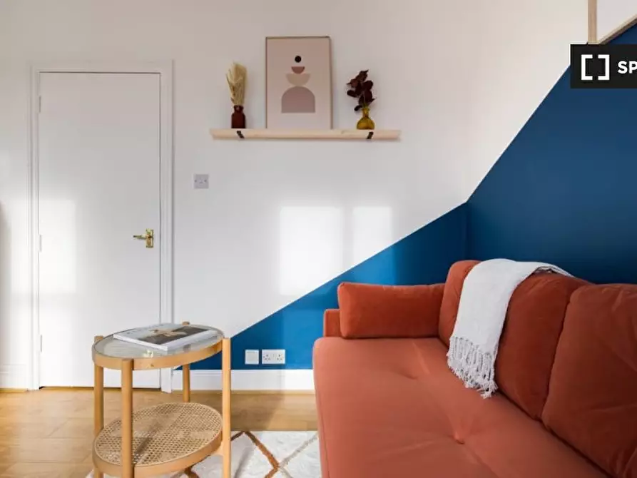 Immagine 5 di Appartamento in affitto  in Goldhawk Rd a Hammersmith