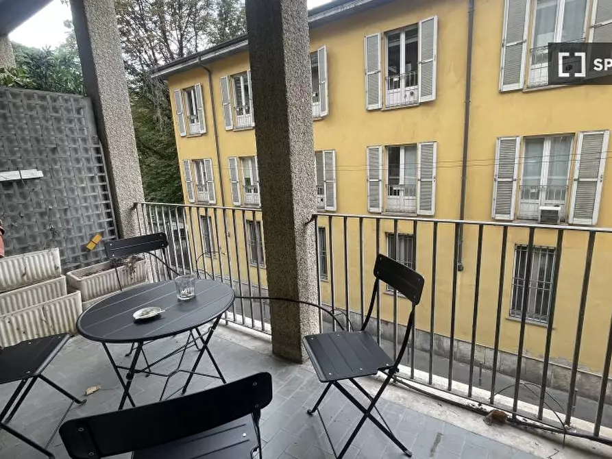 Immagine 18 di Camera condivisa in affitto  in Via della Guastalla a Milano