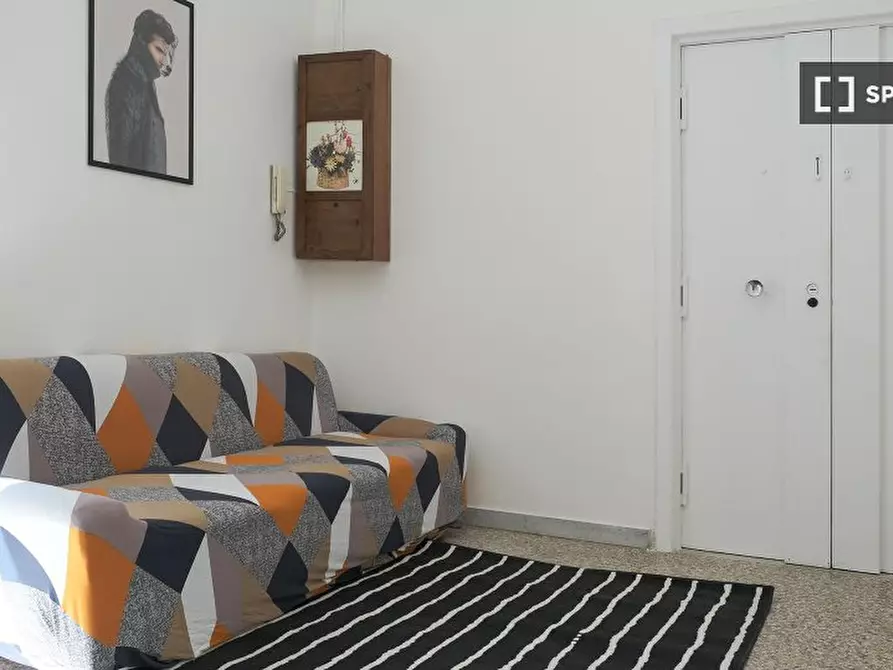 Immagine 11 di Camera condivisa in affitto  in Vico Campane a Donnalbina n. a Napoli