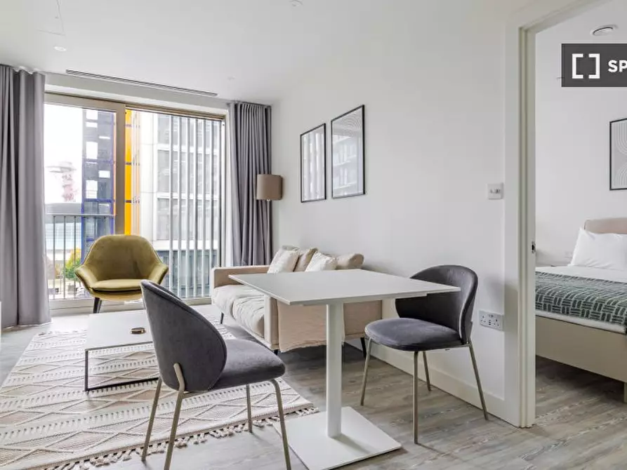 Immagine 5 di Appartamento in affitto  in Westfield Ave a Queen Elizabeth Olympic Park