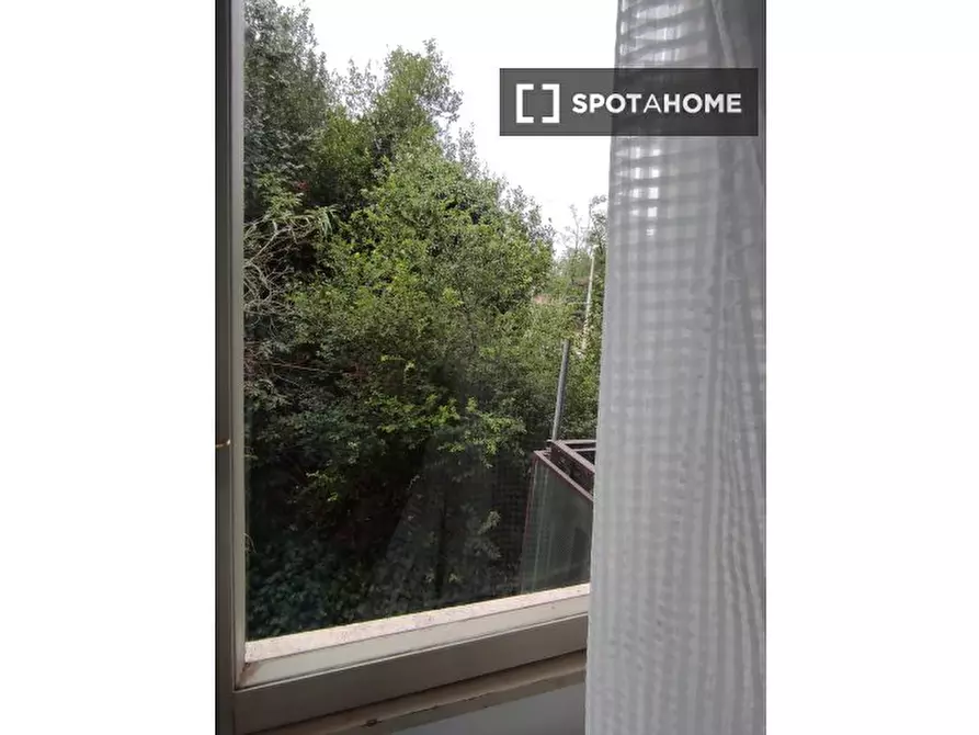 Immagine 12 di Camera condivisa in affitto  in Via Lero, 00144 Roma RM, Italy a Roma
