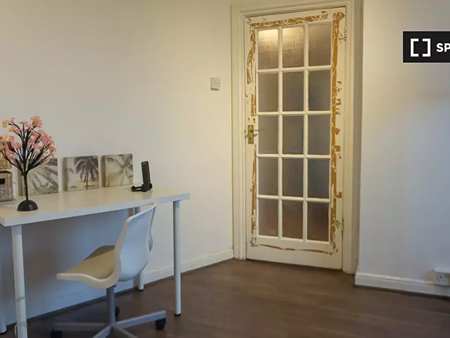 Immagine 17 di Camera condivisa in affitto  in Flat Westbourne Court a Paddington