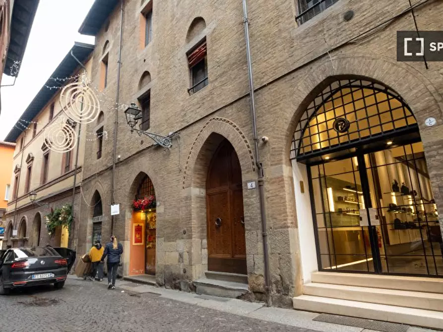 Immagine 13 di Appartamento in affitto  in Via Marchesana a Bologna