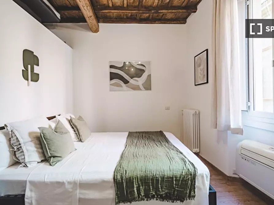 Immagine 19 di Appartamento in affitto  in Via del Colosseo a Roma