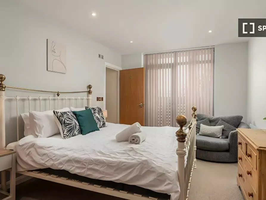 Immagine 11 di Appartamento in affitto  in flat a Watford