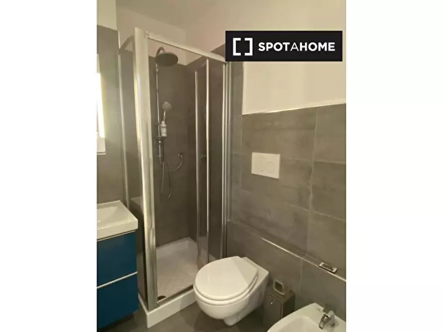 Immagine 19 di Appartamento in affitto  in Via Gressoney a Milano