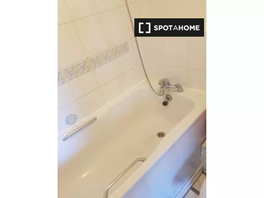 Immagine 17 di Camera condivisa in affitto  in Tollgate Dr a Hillingdon