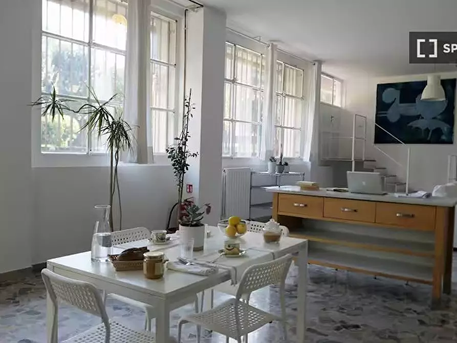 Immagine 1 di Appartamento in affitto  in Via Rovigo a Milano