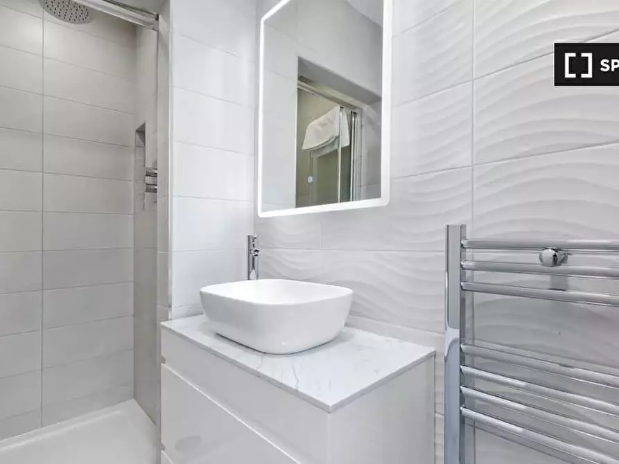 Immagine 2 di Appartamento in affitto  in Selman House Hedger's Grove a Hackney