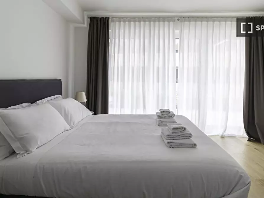 Immagine 17 di Appartamento in affitto  in Corso Como a Milano