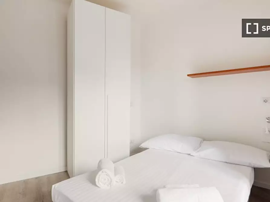 Immagine 3 di Ufficio in affitto  in Via Luigi Federico Menabrea a Milano