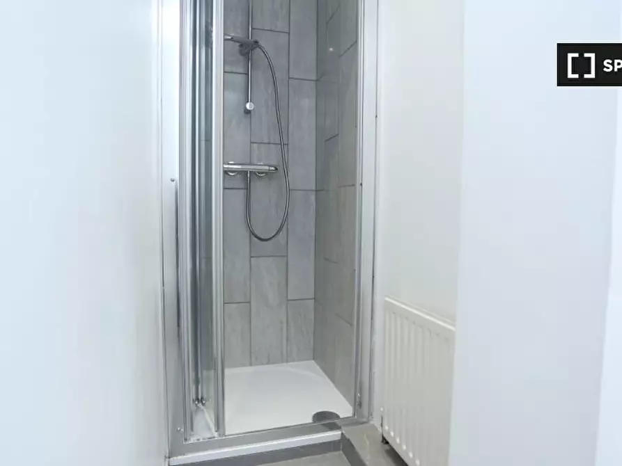 Immagine 7 di Camera condivisa in affitto  in Lytham Cl a Eltham