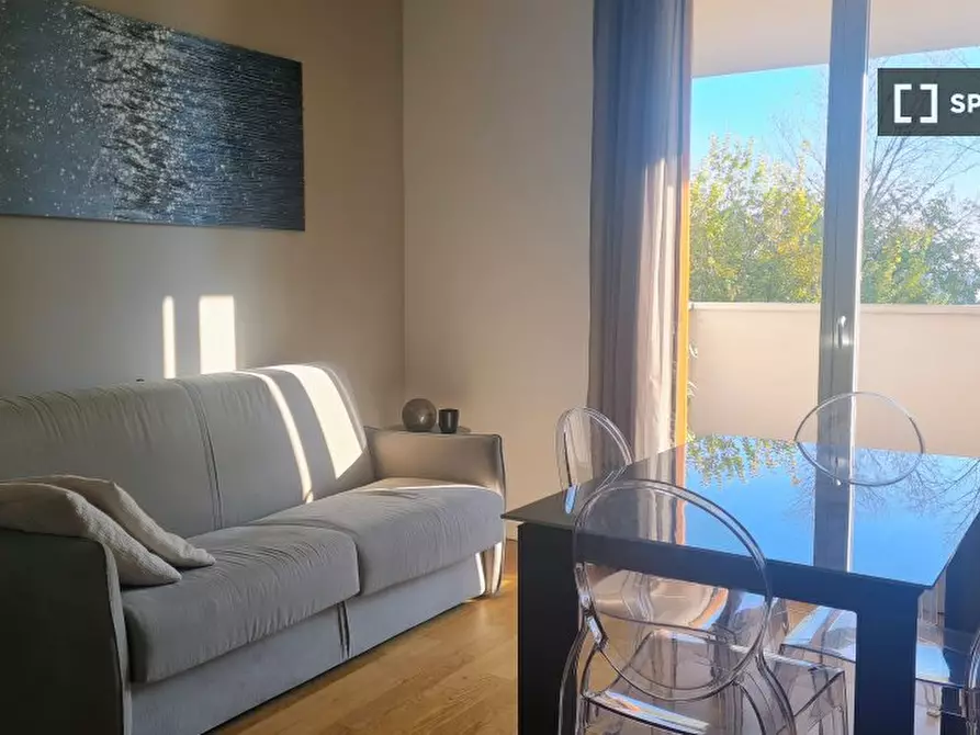 Immagine 1 di Appartamento in affitto  in Via degli Umiliati a Milano