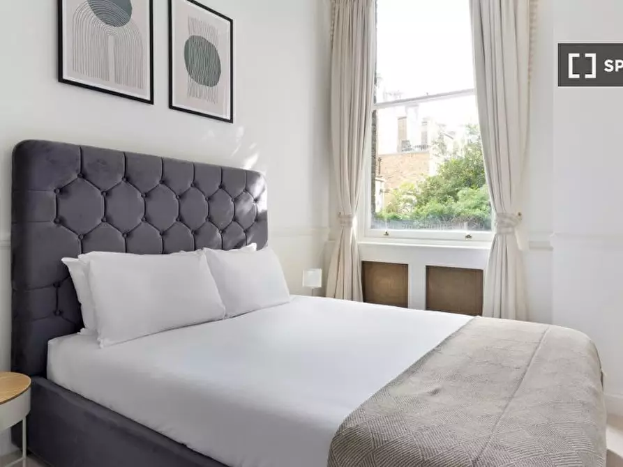 Immagine 15 di Appartamento in affitto  in Redcliffe Square a Kensington