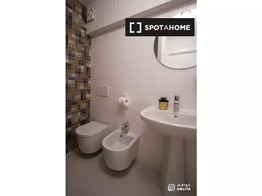 Immagine 13 di Ufficio in affitto  in Via Gaetano de Castillia a Milano