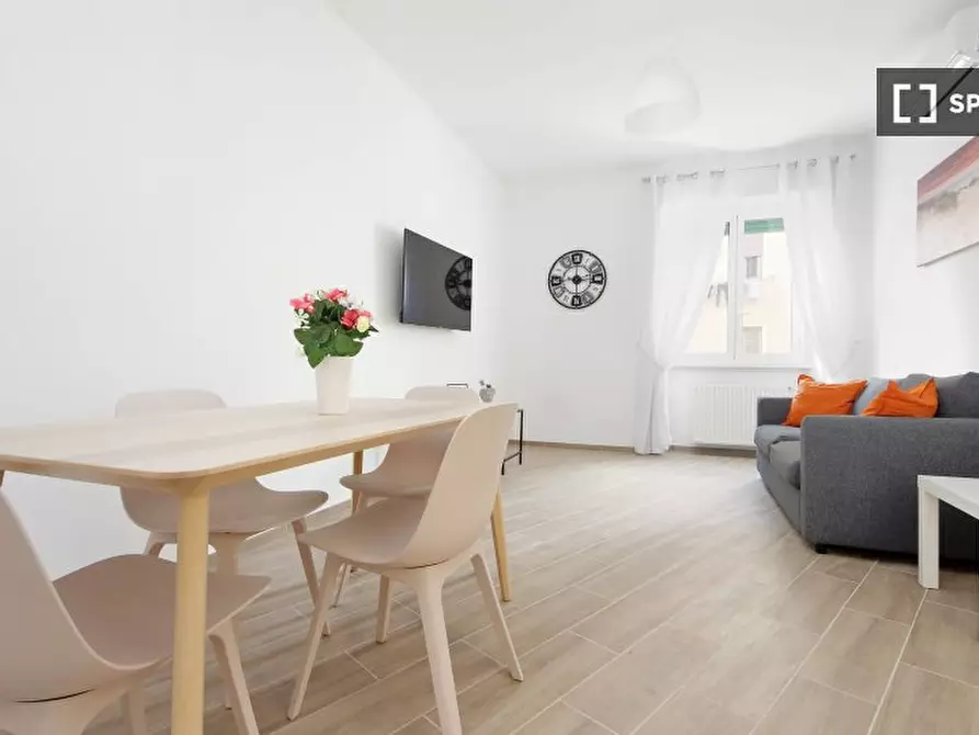 Immagine 5 di Appartamento in affitto  in Via Lorenzo il Magnifico a Roma