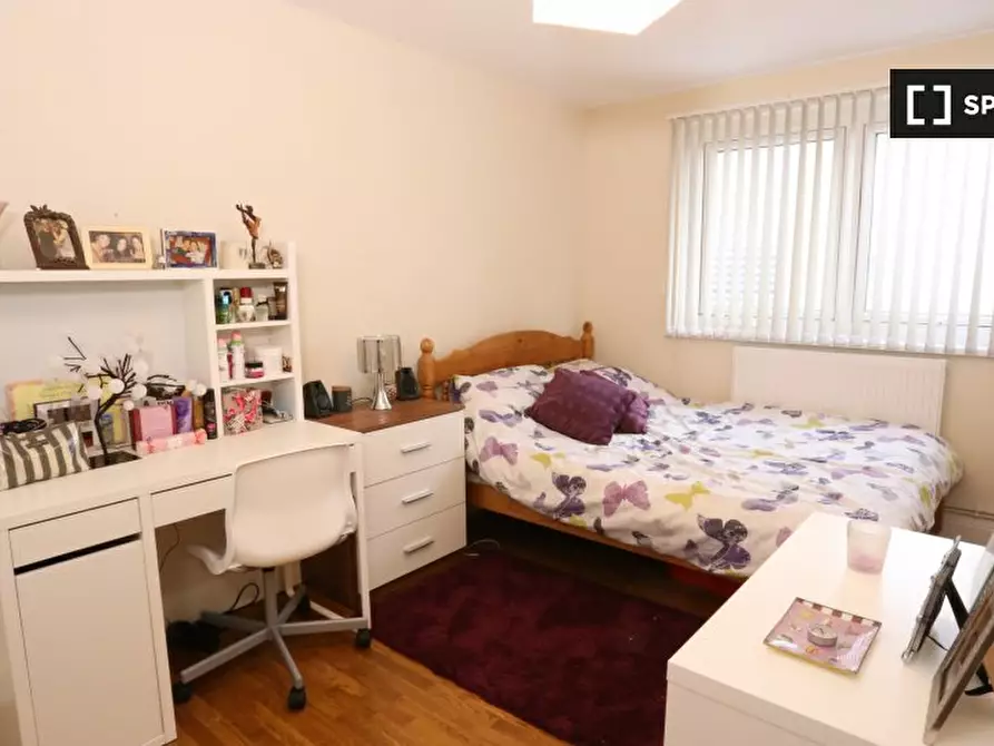 Immagine 2 di Camera condivisa in affitto  in British Street a Poplar