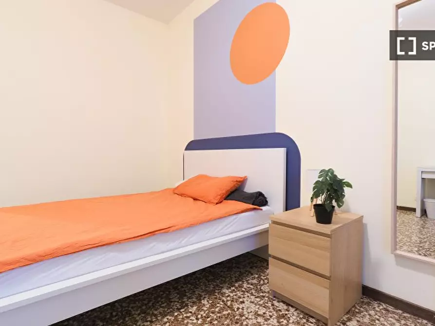 Immagine 3 di Camera condivisa in affitto  in Tel Aviv a Milano