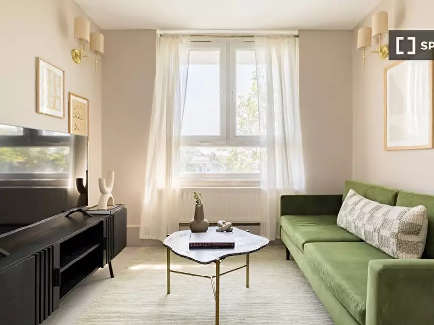 Immagine 5 di Appartamento in affitto  in Hathersage Court a Islington