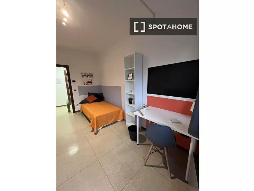 Immagine 12 di Camera condivisa in affitto  in Del Brennero a Trento