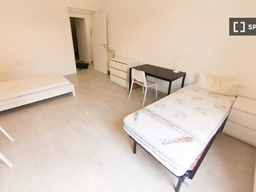 Immagine 2 di Camera condivisa in affitto  in Via Privata Casentino a Milano