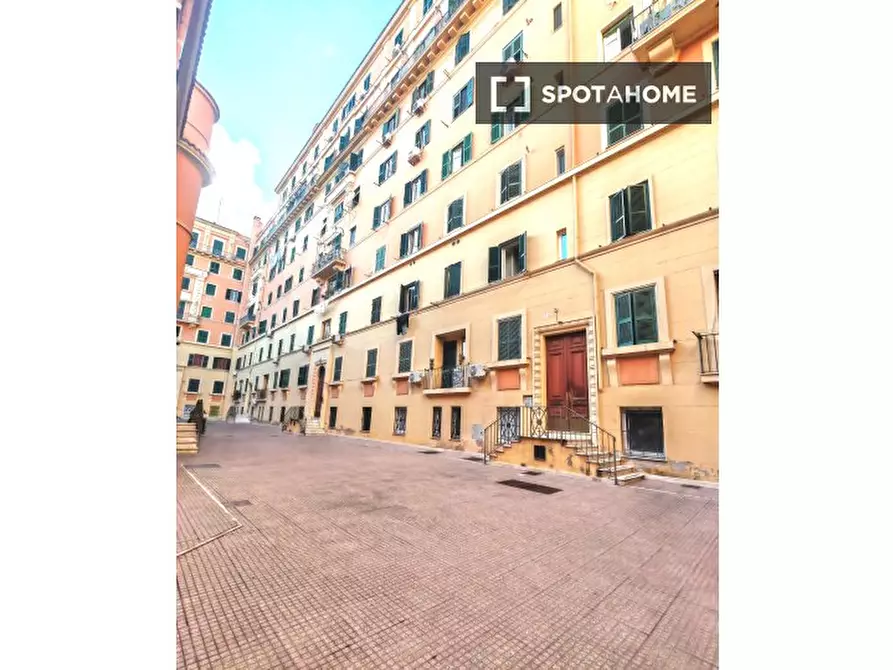 Immagine 13 di Appartamento in affitto  in Via Conte di Carmagnola a Roma