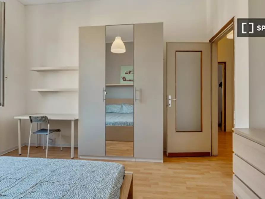 Immagine 5 di Camera condivisa in affitto  in Corso Di Porta Romana a Milano