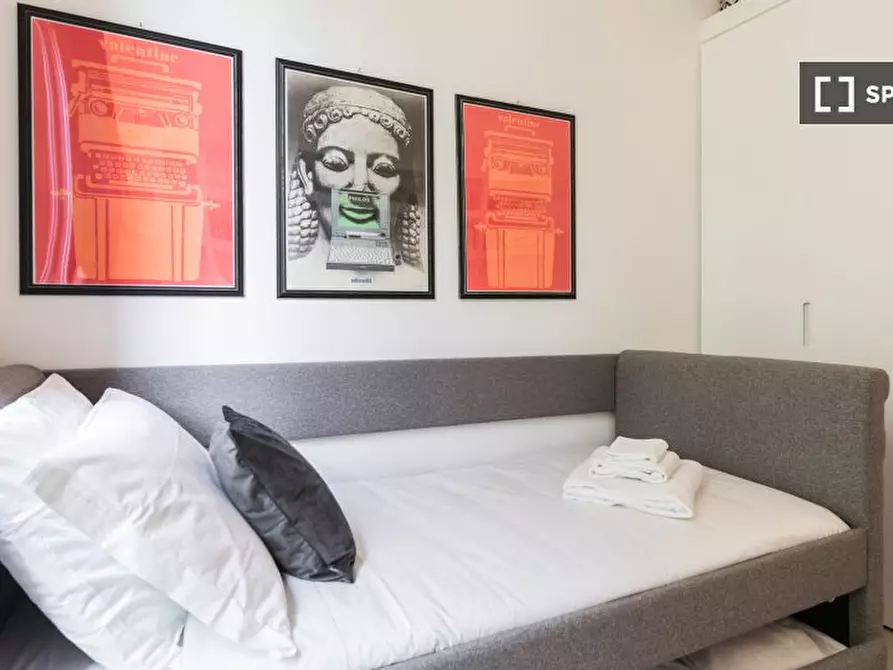 Immagine 12 di Appartamento in affitto  in Via Raffaello Sanzio a Milano