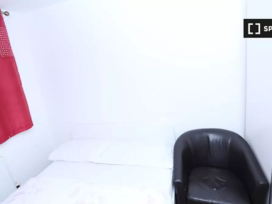 Immagine 17 di Appartamento in affitto  in Defence Cl a Eltham