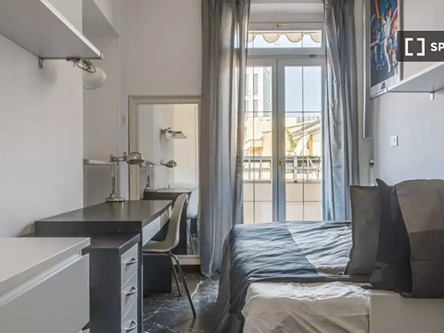 Immagine 2 di Camera condivisa in affitto  in Piazza Umanitaria a Milano
