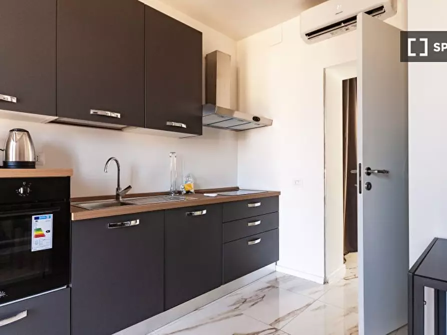 Immagine 9 di Appartamento in affitto  in Via Lodovico Montegani a Milano