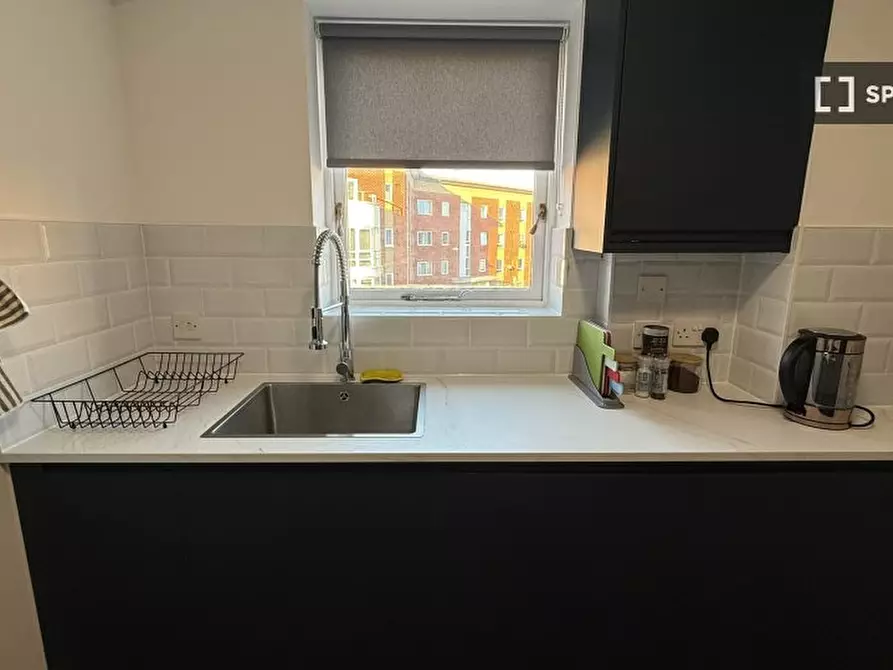 Immagine 4 di Appartamento in affitto  in Albatross Close a East Ham