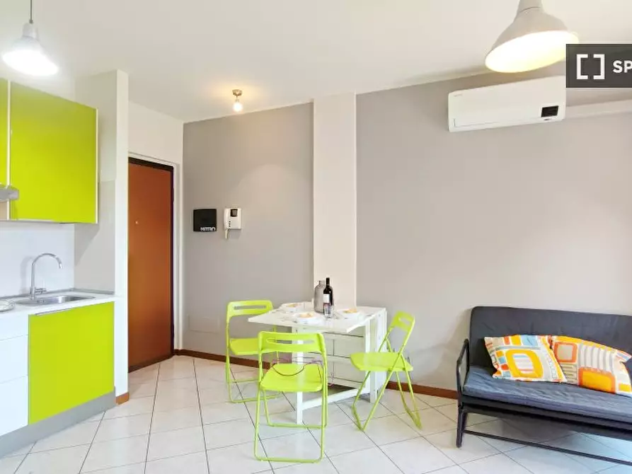 Immagine 1 di Ufficio in affitto  in Via Luigi Manzotti a Milano