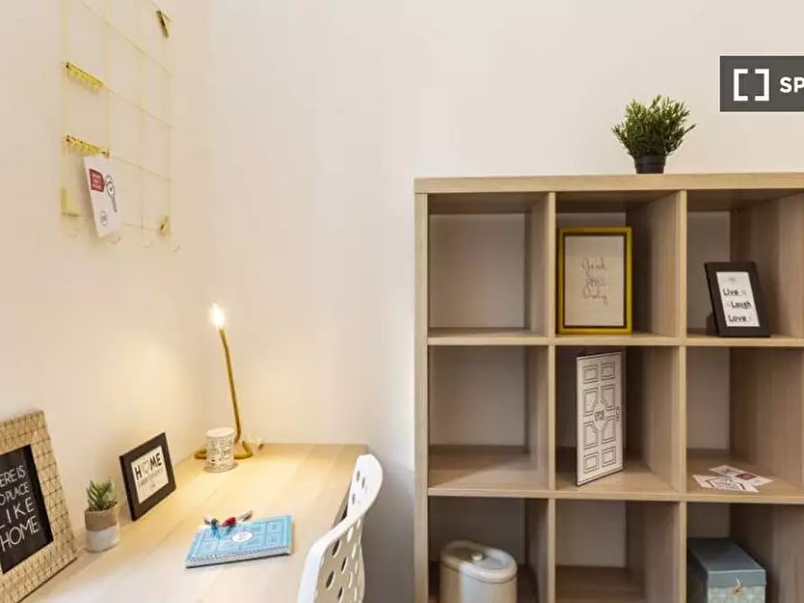 Immagine 7 di Camera condivisa in affitto  in Via Paolo Bassi a Milano