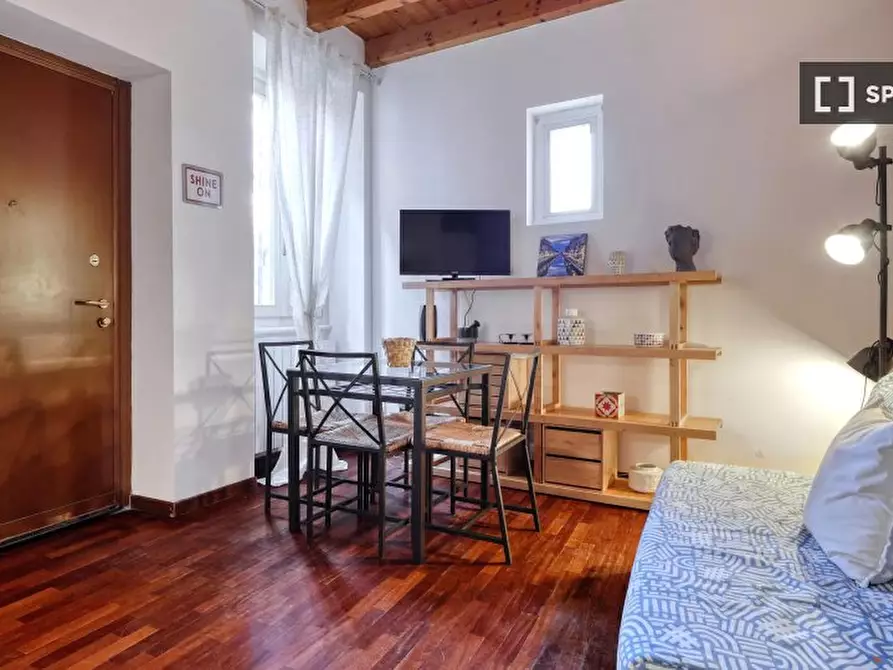 Immagine 13 di Appartamento in affitto  in Alzaia Naviglio Grande a Milano