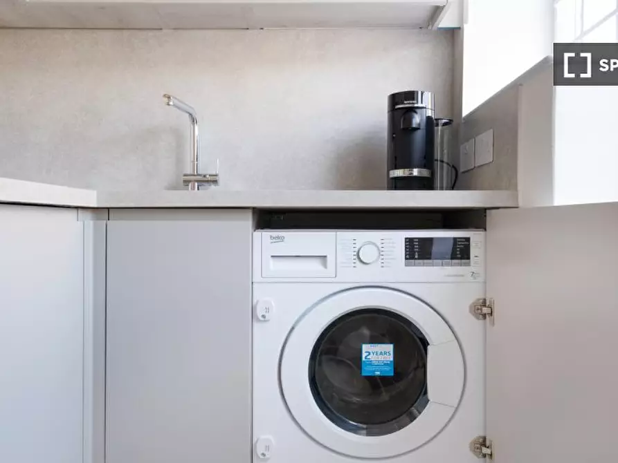 Immagine 13 di Appartamento in affitto  in Old Brompton Rd a Kensington