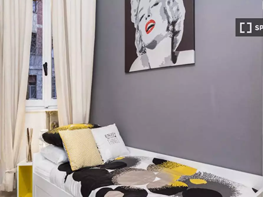 Immagine 2 di Camera condivisa in affitto  in Largo Cavalieri di Malta a Milano