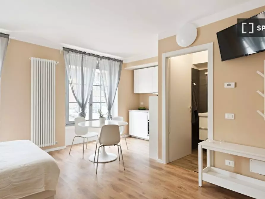 Immagine 2 di Ufficio in affitto  in Via Isaac Newton/A a Milano