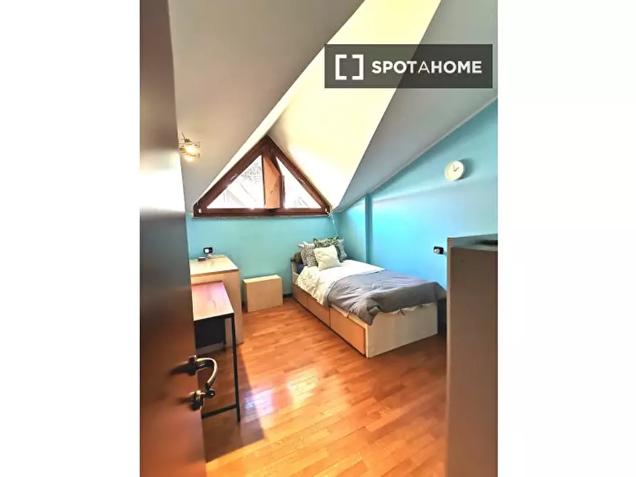 Immagine 7 di Camera condivisa in affitto  in Via Cusago a Milano