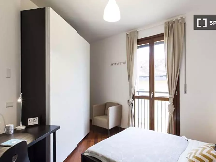Immagine 2 di Camera condivisa in affitto  in Via Privata San Martiniano a Milano