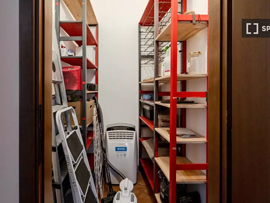 Immagine 8 di Ufficio in affitto  in Via dello Scalo a Bologna