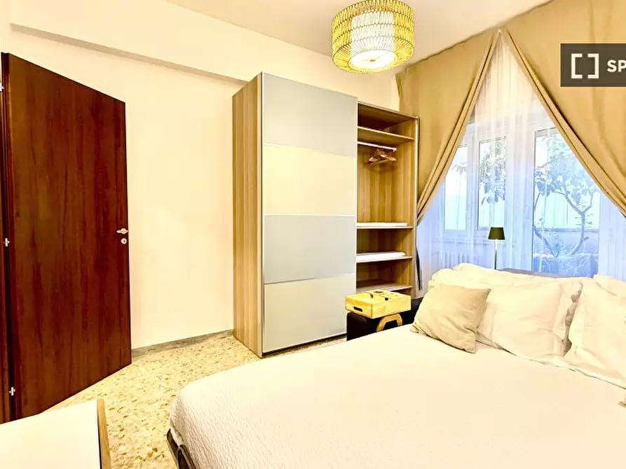 Immagine 12 di Appartamento in affitto  in Via Cardinal Salotti a Roma