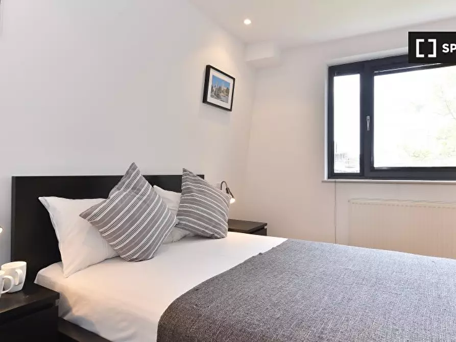 Immagine 12 di Appartamento in affitto  in Kentish Town Rd a Camden Town