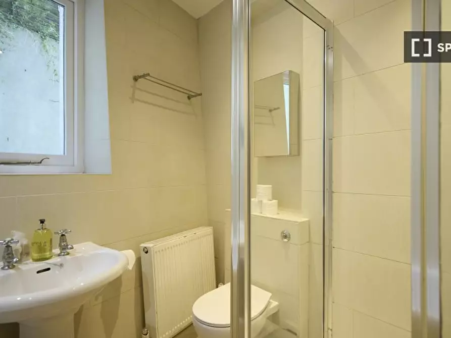 Immagine 16 di Appartamento in affitto  in Albion St a Paddington