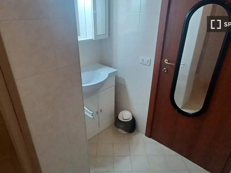Immagine 17 di Appartamento in affitto  in Via Mazzini a Bologna