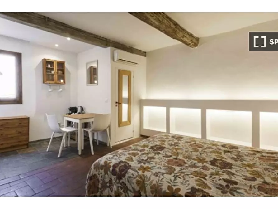 Immagine 2 di Ufficio in affitto  in Via dell'Amorino a Firenze